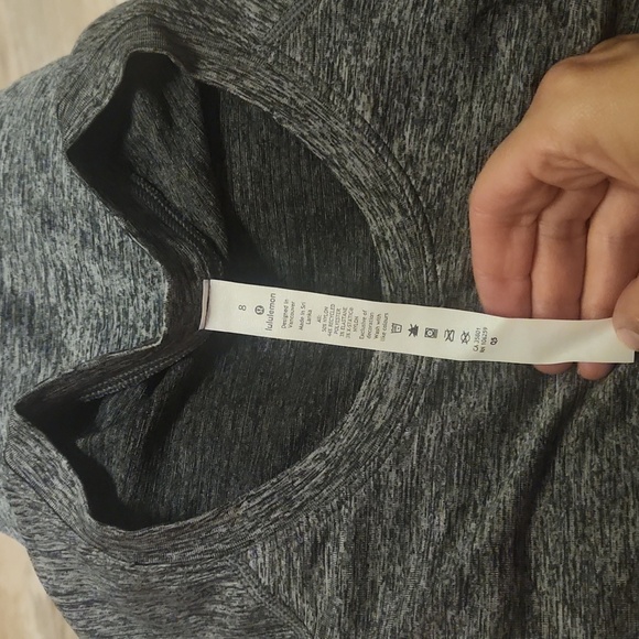 Lululemon Swiftly Tech Short Sleeve 2.0 *City L.A. NWT - Picture 7 of 7